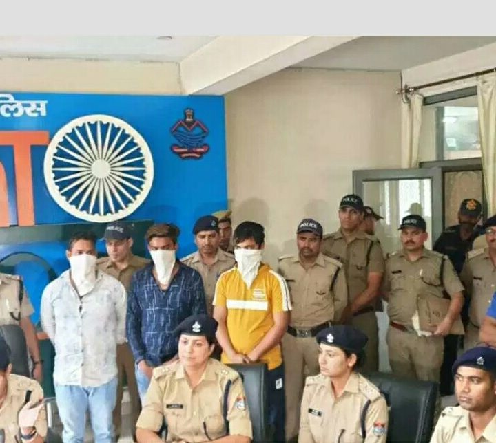 3 अभियुक्त गिरफ्तार फ़र्ज़ी वेबसाइट बना RTO टैक्स काट सरकारी राजस्व की वासुली कर रहे थे उत्तराखंड