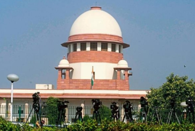 सुप्रीम कोर्ट के चार नये जजों को आज चीफ जस्टिस रंजन गोगोई ने दिलाई शपथ
