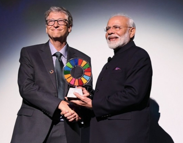 मोदी हुये ग्लोबल गोलकीपर अवार्ड से सम्मानित