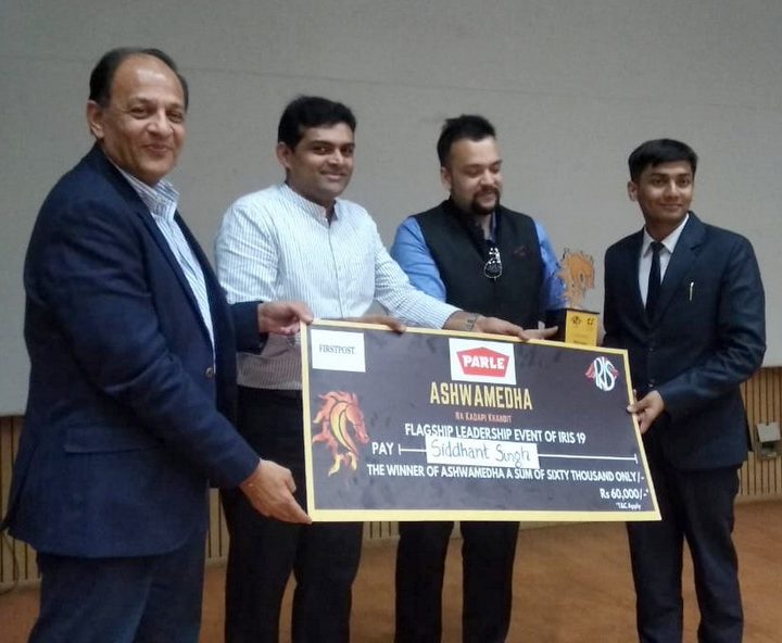 IIM इंदौर के सिद्धांत सिंह ने आईआईएम इंदौर द्वारा IRIS 2019 के तहत आयोजित ‘अश्वमेध’ का खिताब जीत लिया।