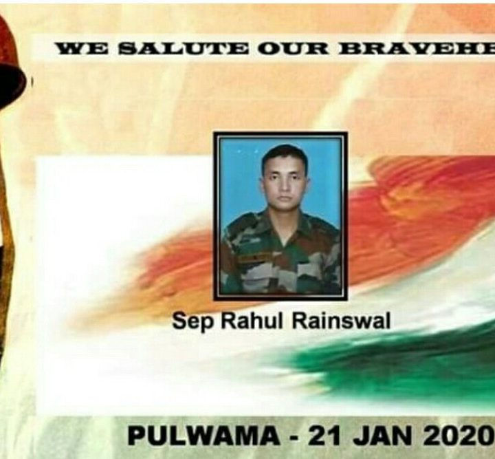 एंकर-कश्मीर में शहीद चंपावत उत्तराखण्ड के लाल के घर में मातम नहीं जोश भरा है।शहीद राहुल रैसवाल
