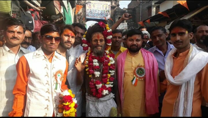 नगर में निकाली गयी विशाल शिव बारात लोगो ने जगह जगह किया भव्य स्वागत