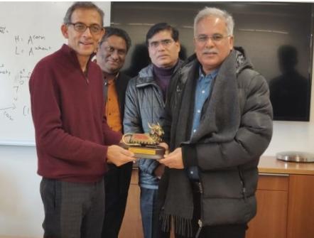 अमेरिका में नोबल पुरस्कार विजेता से मिले मुख्यमंत्री बघेल
