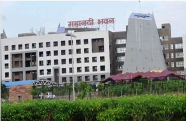 दो आईएएस अधिकारियों के प्रभार में हुआ फेरबदल