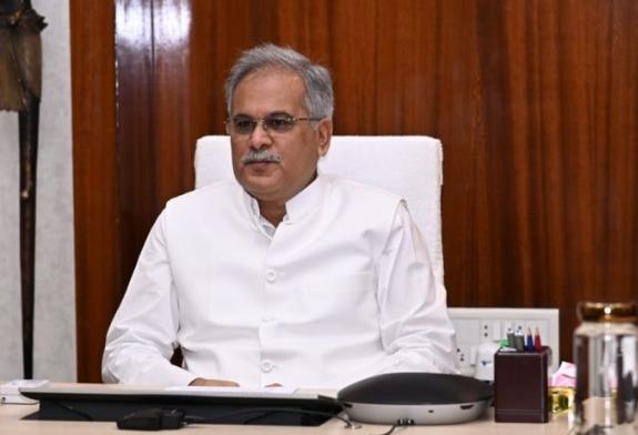 छग सरकार खरीदेगी गोबर , मुख्यमंत्री ने की घोषणा