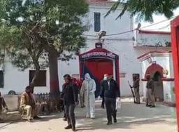 आरोपी को बांदा जेल से आरोपी जेई सीबीआई ने कस्टडी में लिया,PPE किट पहनकर होगी पूछताछ; कोर्ट ने कल 5 दिन की रिमांड दी थीबाल यौन शोषण के