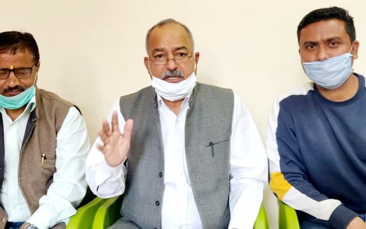 फैसिलेटर भर्ती में होनहार किए बाहर, सेटिंग बाजों को नौकरी- मोर्चा –