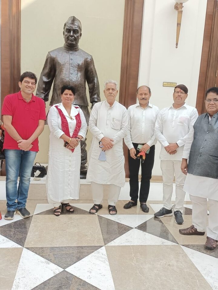 महाराष्ट्र सदन में हुई स्वर्ण समाज अहम् बैठक, आरक्षण पद्धति को बदलनें पर सवर्ण समाज समूह में बनी आम सहमति-दिल्ली