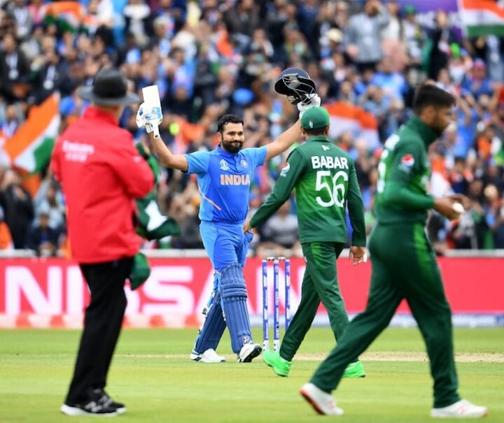 भारतीय टीम की हार से क्रिक्रेट प्रेमियो में छाई निराशा फूंका भारतीय टीम का पुतला कानपुर
