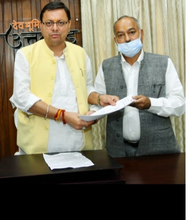 भंडारागार निगम कार्मिकों के सातवें वेतनमान एवं पदोन्नति मामले को मोर्चा ने रखा मुख्यमंत्री के समक्ष