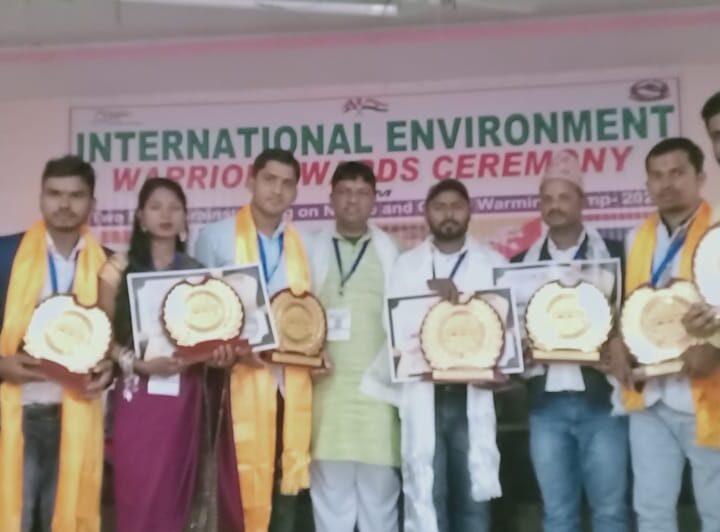 बिहार के जिला रोहतास की बीरनगर की बेटी एवं बक्सर की बहु शिक्षिका उषा मिश्रा पर्यावरण योद्धा को मिला सम्मान 2021 नेपाल की लुंबनी गौतम बुद्ध की धरती में