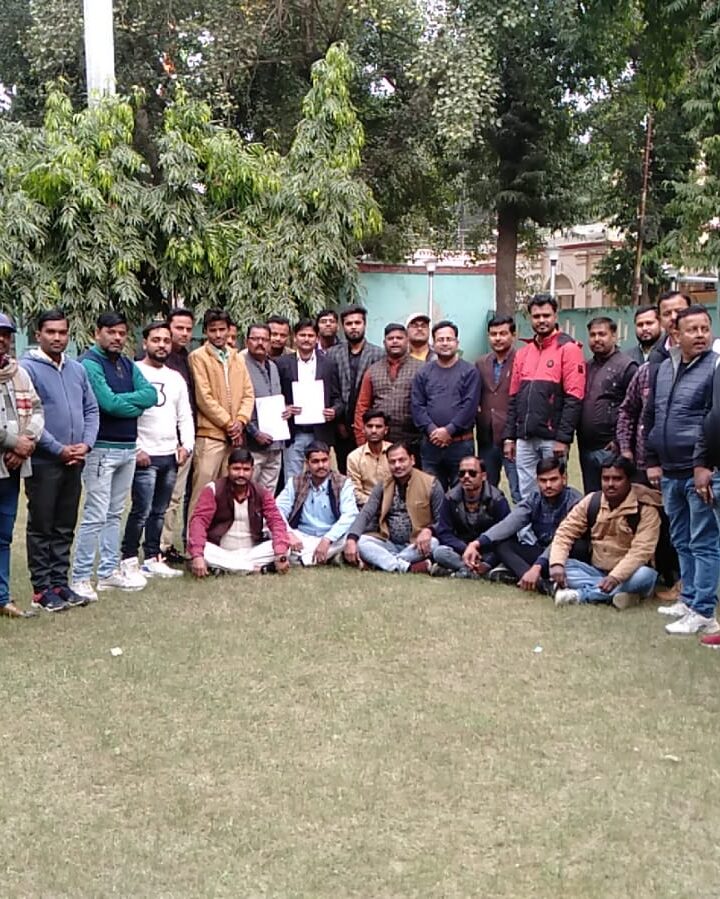 पत्रकारों में केंद्रीय गृह राज्य मंत्री का पत्रकार को अभद्र भाषा का प्रयोग और मोबाइल छीनने के प्रयास को लेकर रोष व्याप्त दिया ज्ञापन – हरदोई प्रेस क्लब