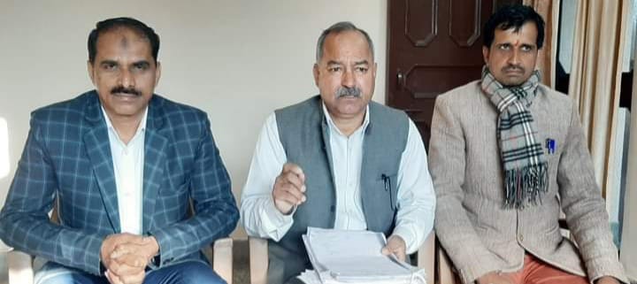 स्वास्थ्य बीमा प्रीमियम पर 18 फ़ीसदी जीएसटी सरासर लूट- मोर्चा