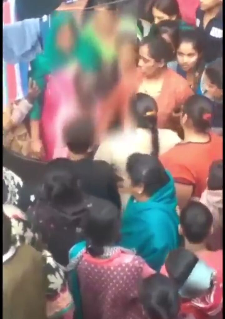 शहादरा दिल्ली महिला सामूहिक बलात्कार के बाद, बाल काट के अपमानजनक तरह से सड़क पर निकाली परेड