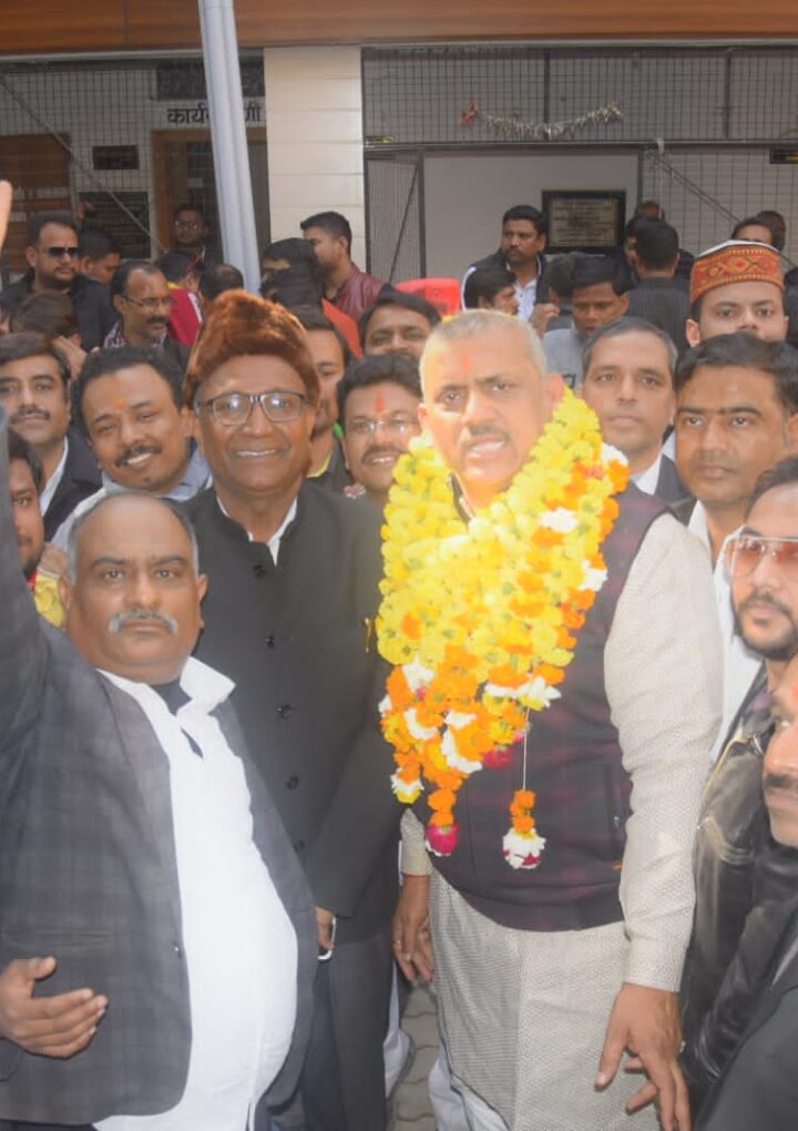 बार एसोसिएशन एवं लॉयर्स एसोसिएशन ने दिया पुनः विधायक बनने के लिए अपना पूरा समर्थन-अमिताभ बाजपेई को