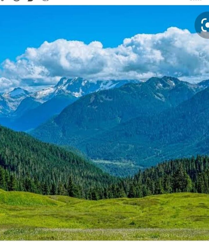 ।। जंगल और पर्वत के दरमियान बसी हैं कुदरत की प्रेम निशानियां ।।