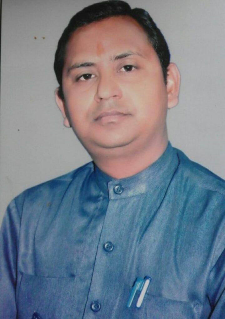 विद्यासागर ( डी. लिट्)की उपाधि से विभूषित हुए साहित्यकार डॉ पवन ‘तूफान’