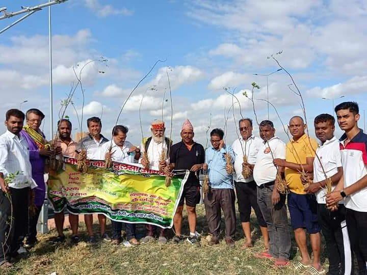 अटल पथ पर नीम कोरिडोर एक अभियान पीपल नीम तुलसी अभियान डॉ धर्मेंद्र कुमार पटना