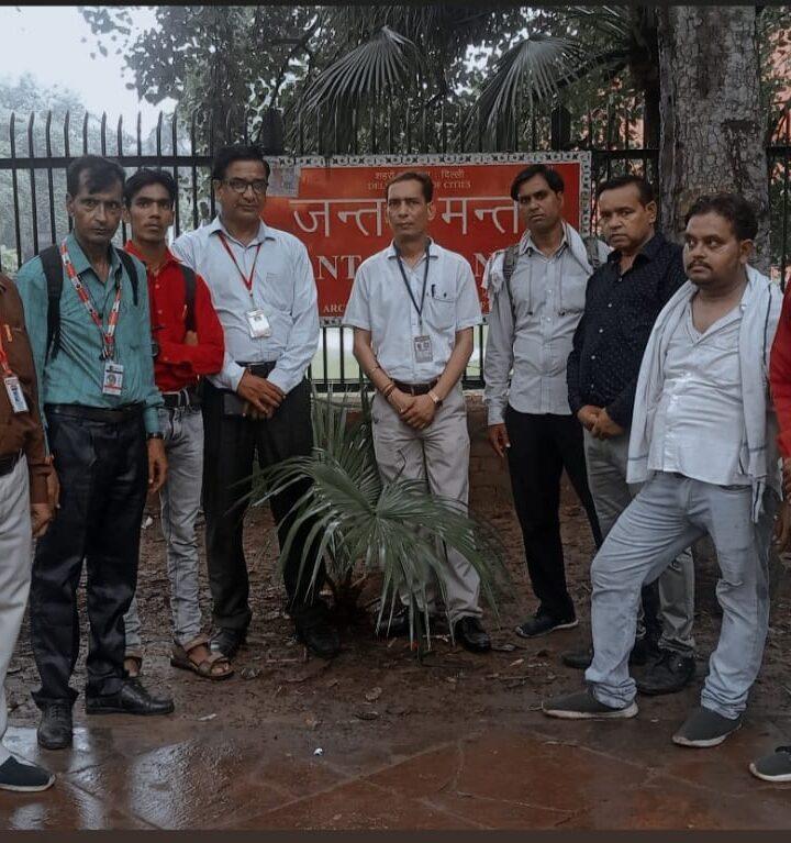 पत्रकार प्रतिनिधि मंडल ने राष्ट्रपति को बधाई के साथ ज्ञापन सौंपा