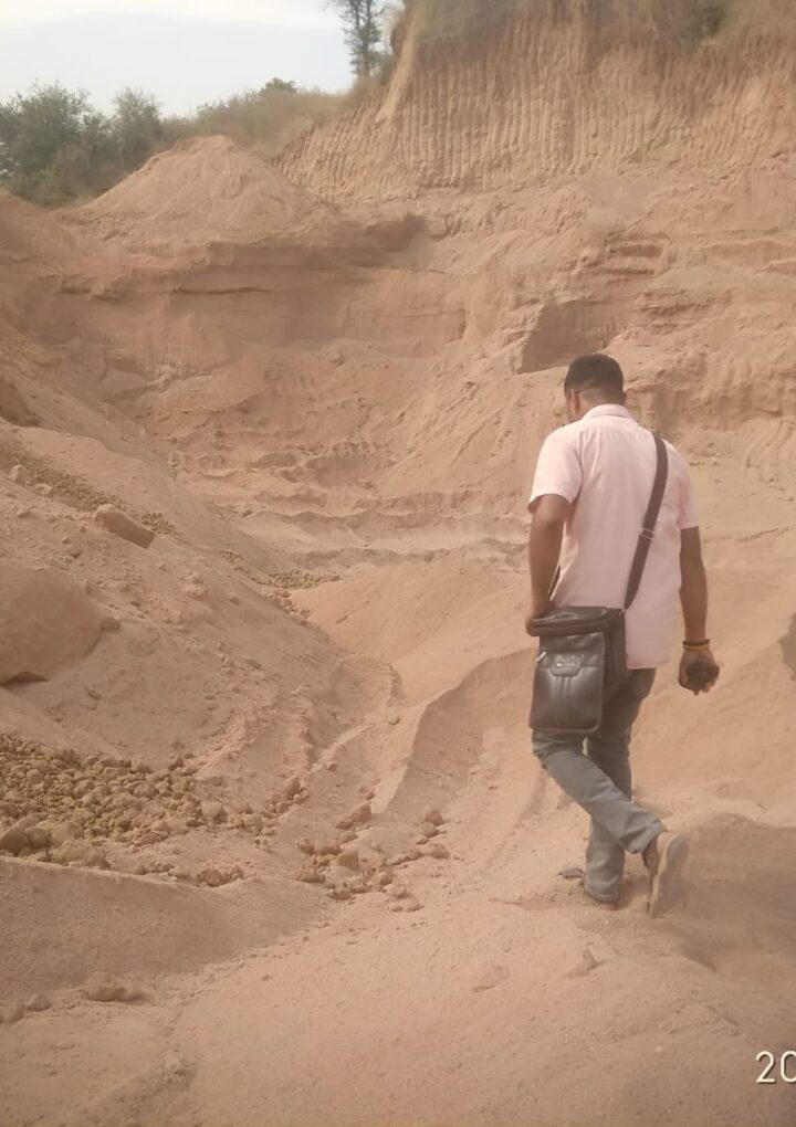 खनन ठेकेदारों के हाथों की “कठपुतली” बनी नरैनी कोतवाली पुलिस—बांदा यूपी