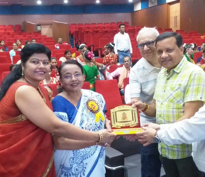 राज०मेडिकल कालेज बांदा में स:सम्मान मनाया गया “वीरांगना रानी” “दुर्गावती” का आत्म बलिदान —