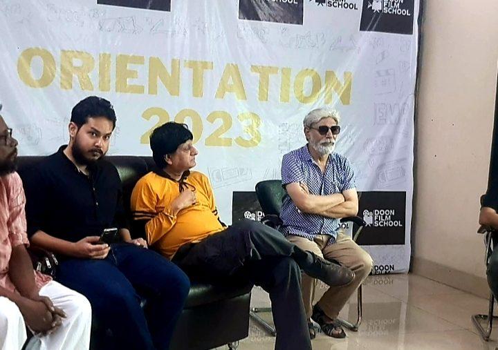 दून फिल्म स्कूल ने फिल्म निर्माण और अभिनय में डिप्लोमा का एक नया बैच शुरू किया है!अब फिल्म निर्माण और अभिनय कौशल सीखने के लिए महंगे महानगरों की ओर भागने की जरूरत नहीं है