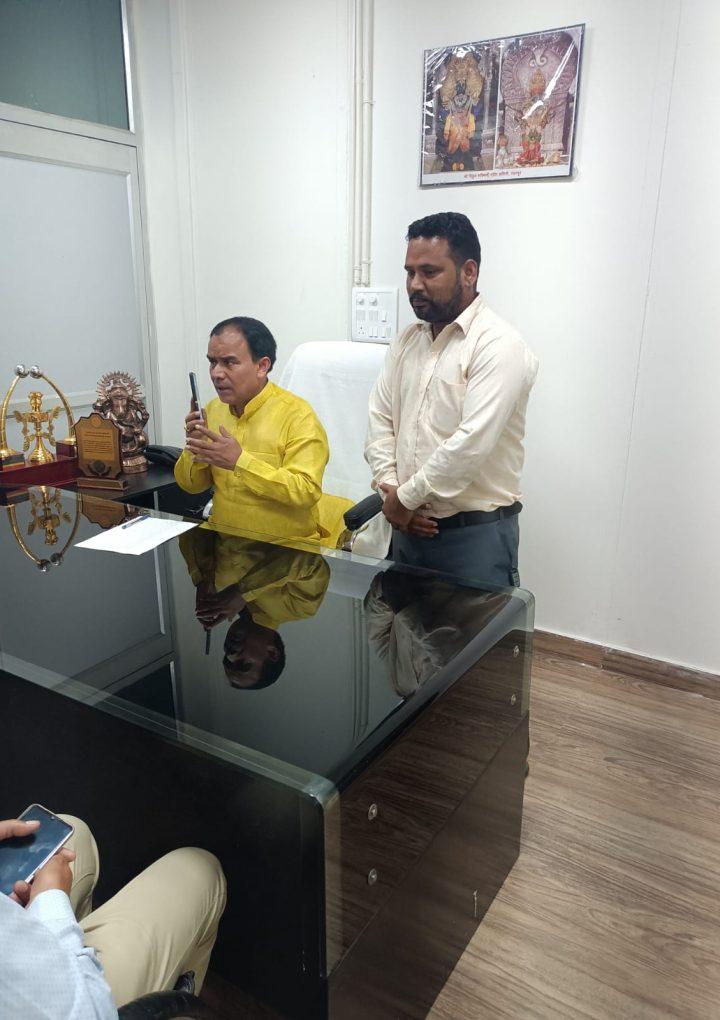 संविदा बेरोजगार स्टाफ नर्सेज महासंघ प्रतिनिधिमंडल मिला स्वास्थ्य मंत्री से -अध्यक्ष हरिकृष्ण बिजल्वाण