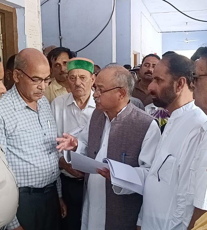 महंगी बिजली से आक्रोशित मोर्चा दहाड़ा राजभवन के खिलाफ- मोर्चा