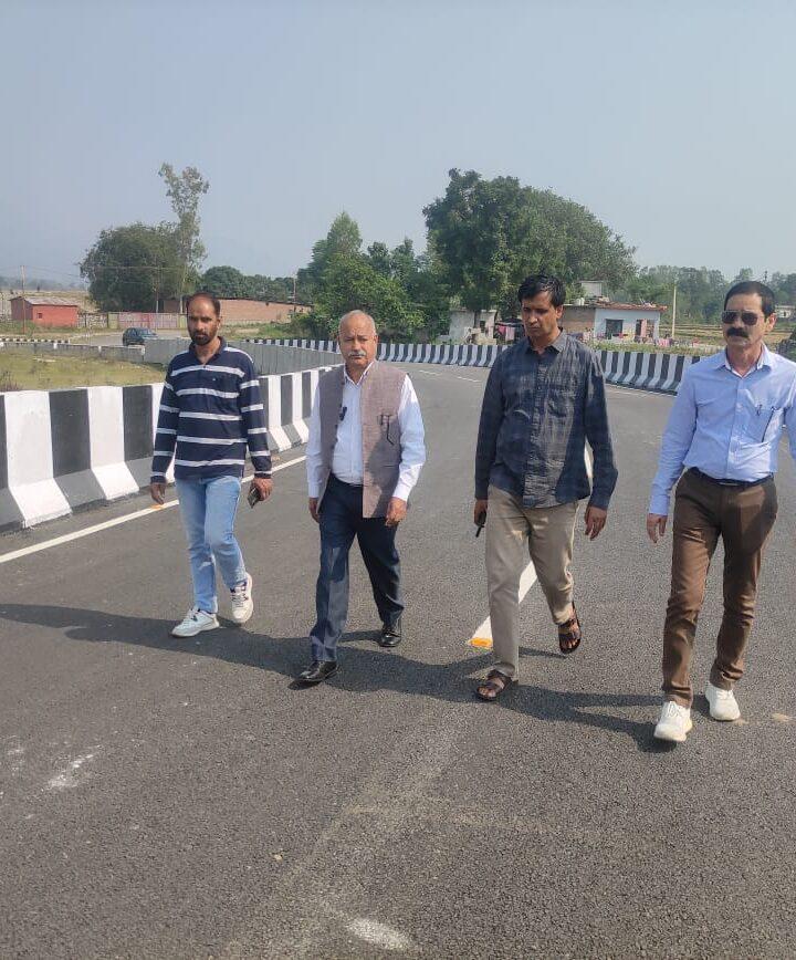 सिंहपुरा-नावघाट पुल की कनेक्टिविटी न होना विभागीय लापरवाही- मोर्चा