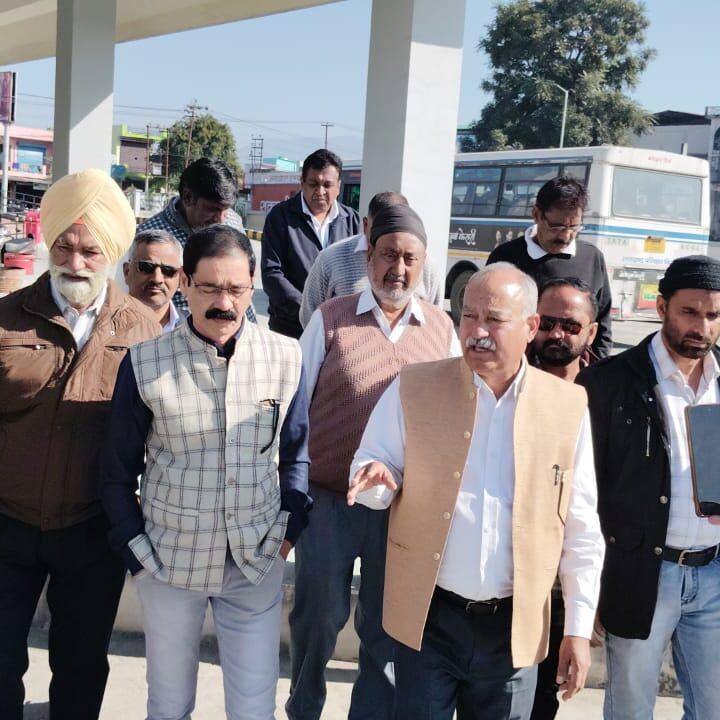 करोड़ों की लागत से बने बस अड्डे को शो पीस नहीं बनने देगा मोर्चा -नेगी