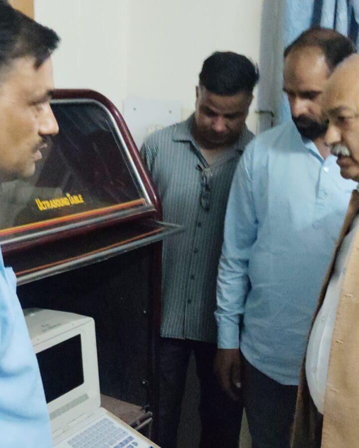 मोर्चा के प्रयास से पशुपालकों को चिकित्सालय में मिली अल्ट्रासाउंड/ एक्स-रे की सुविधा -नेगी